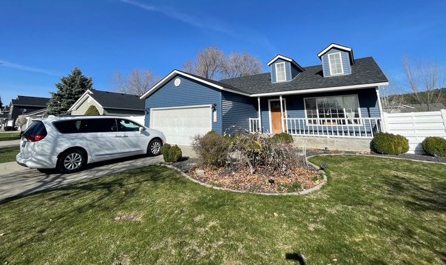 Building Photo - Beautiful Liberty lake home coming soon!
