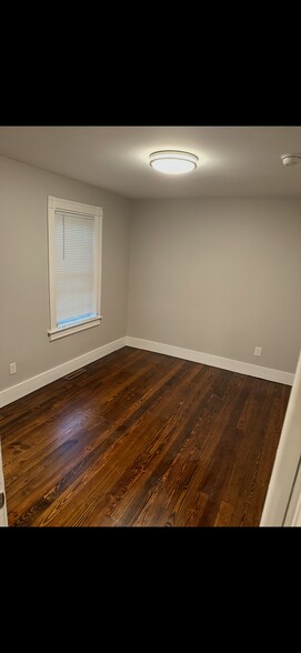 Building Photo - 30 Grover St