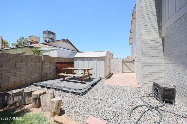 Building Photo - 6207 W Riviera Dr