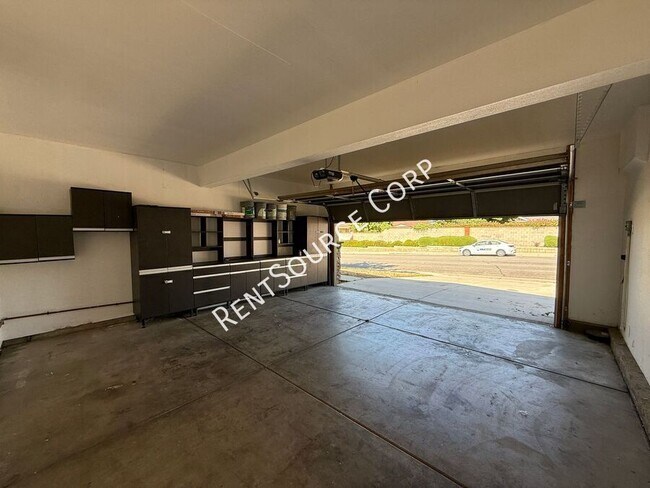 Building Photo - 1311 Ponderosa Dr