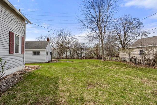 Building Photo - 4 Bedroom House in Kimberly