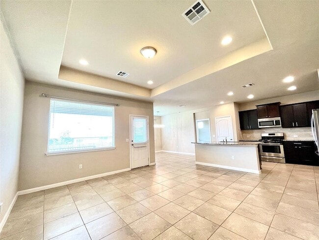 Building Photo - 16412 Vescovo Ln