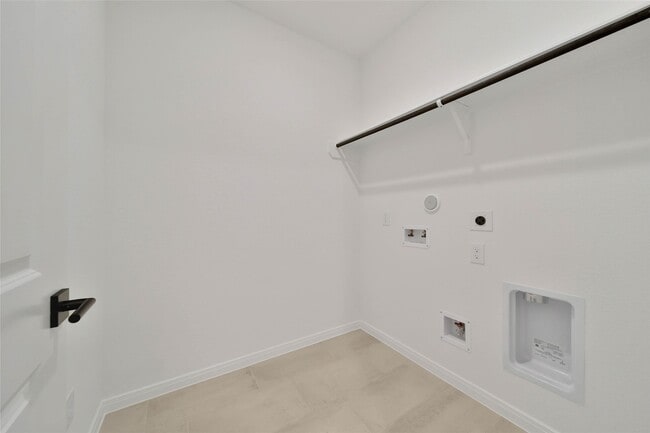 Building Photo - 42710 Loma Vista Ct