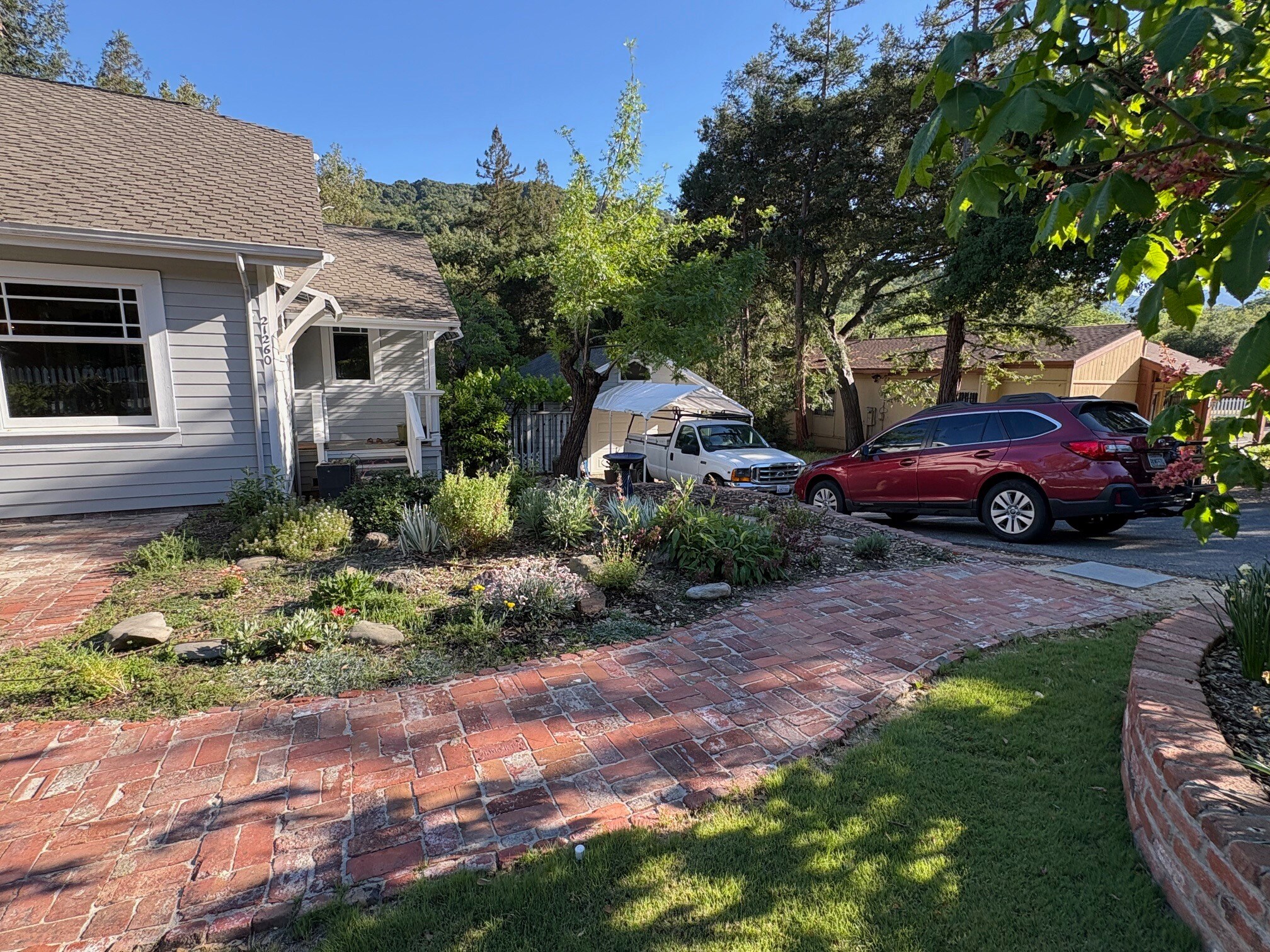 Building Photo - 21260 Almaden Rd