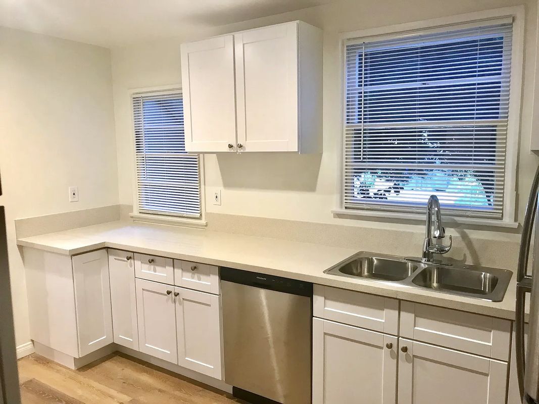 Building Photo - 1044 14th St