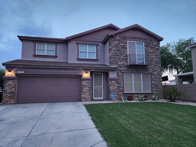 Primary Photo - 15125 W Yucatan Dr