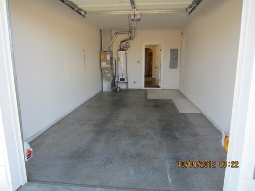 Building Photo - w1031