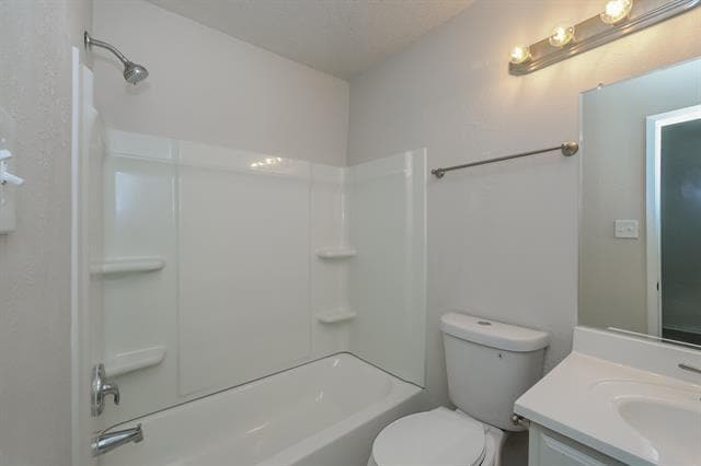 Building Photo - 3805 Big Leaf Ln