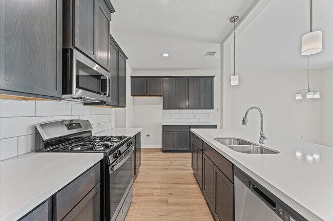 Building Photo - 11824 Whirlaway Dr