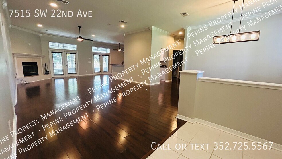 Building Photo - 7515 SW 22nd Ave