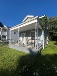 Building Photo - Two Bedroom House in Cincinnati!