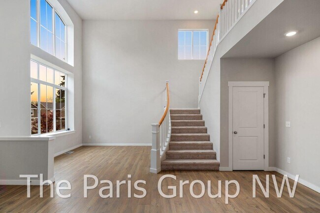 Building Photo - 2122 83rd Ave E