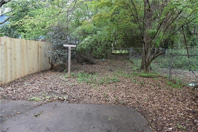 Building Photo - 4040 Sand Wedge Cir