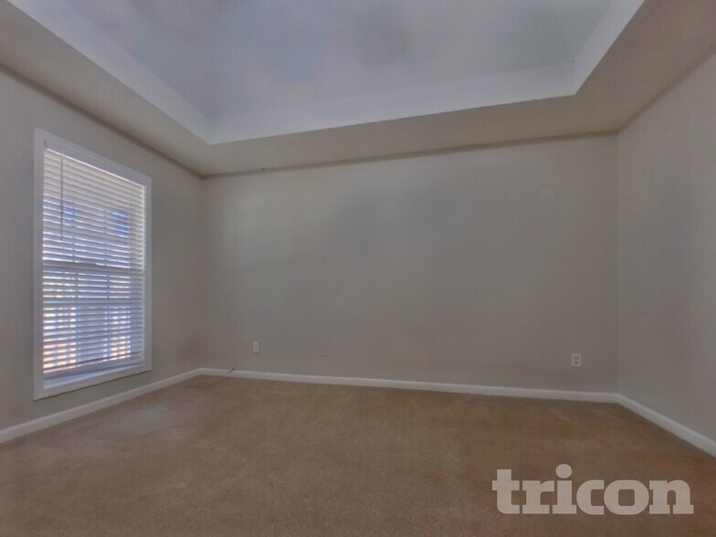 Building Photo - 129 Avery Way