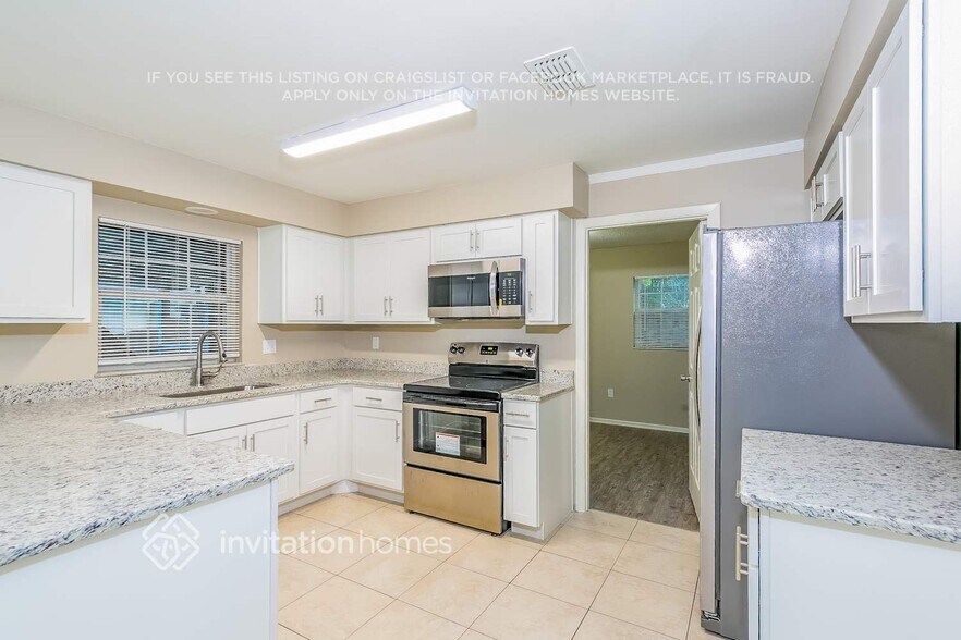 Building Photo - 124 Forrell Ave