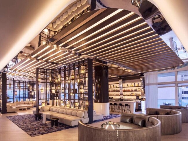 Building Photo - 3101 Bayshore Dr