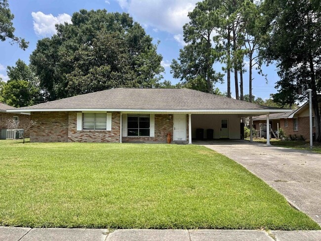 Building Photo - 10389 Browning Dr