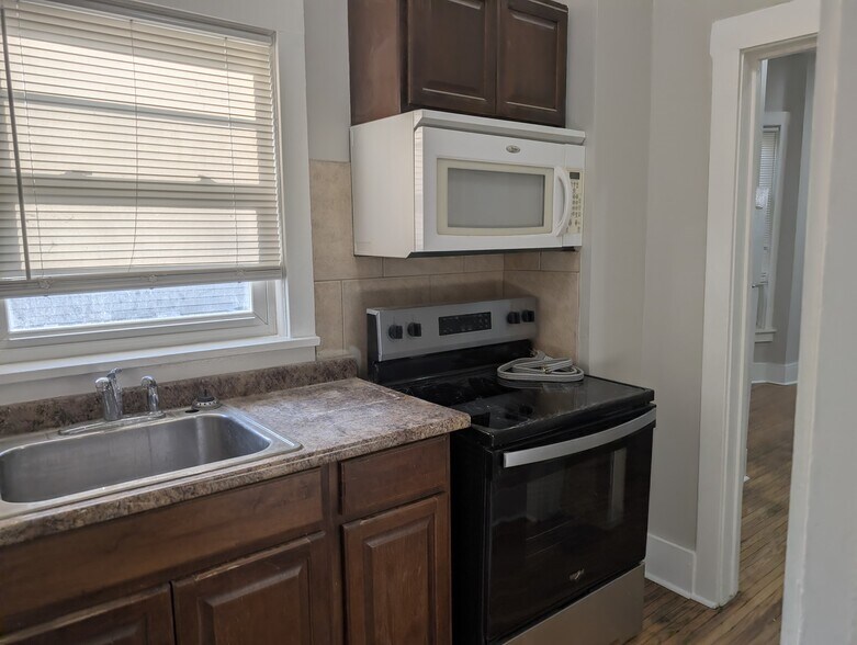 Building Photo - 2511 S St