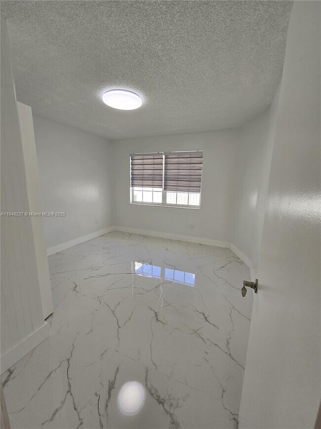 Building Photo - 13470 SW 24th St
