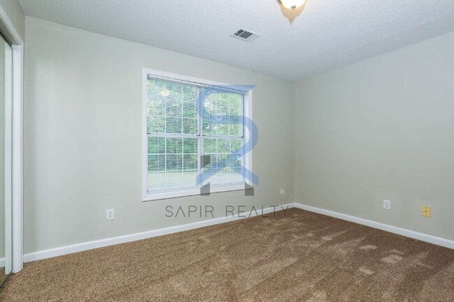Building Photo - Room for Everyone (and Pets!) – 4BR/2BA in Covington