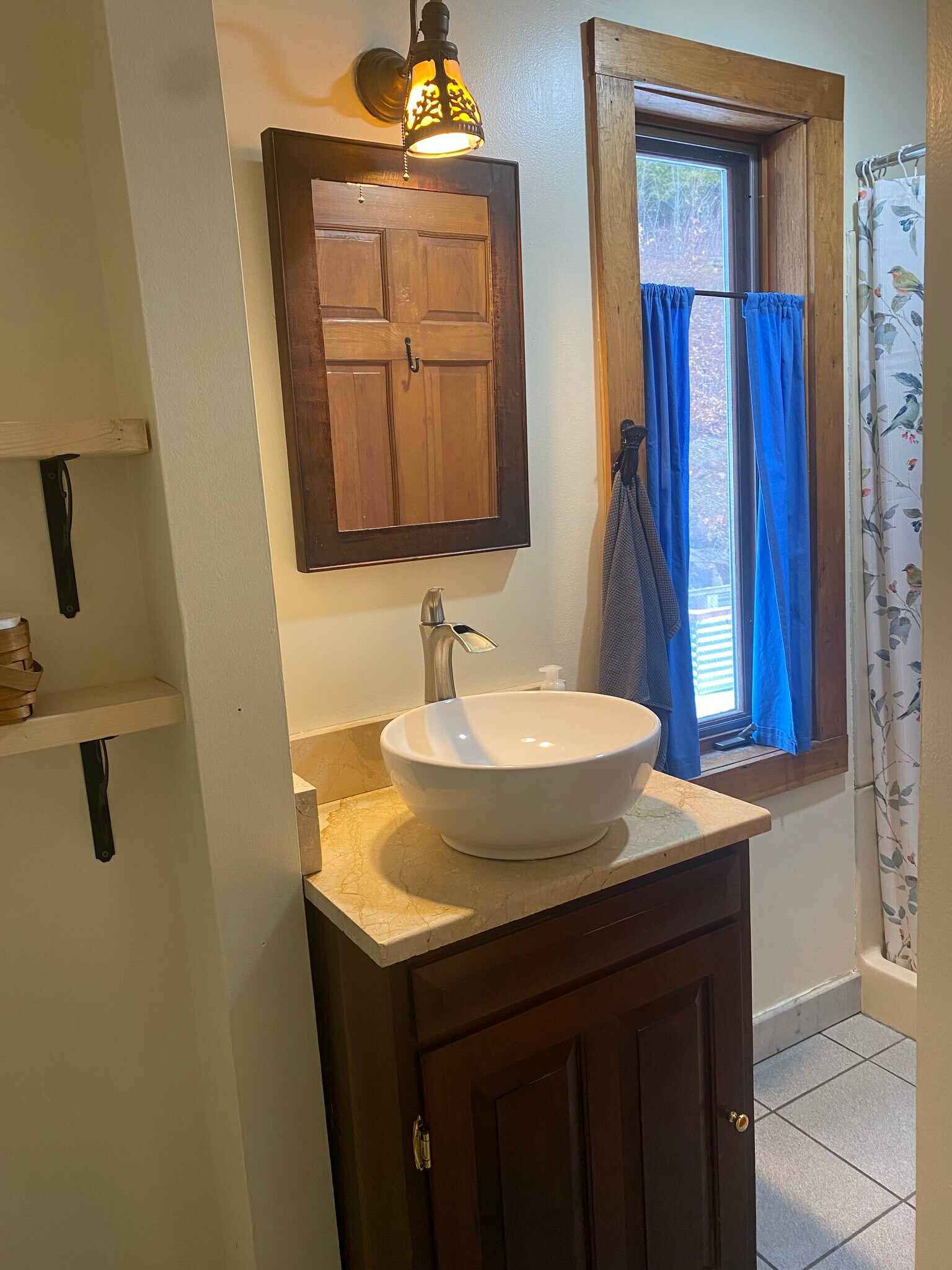 Building Photo - 326 Reservoir Dr