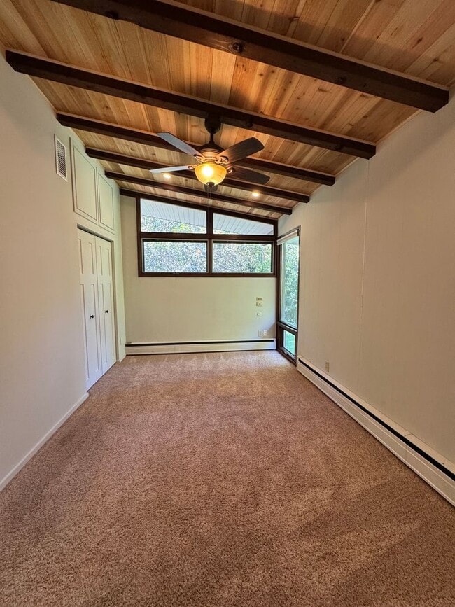 Building Photo - Spacious Mid-Century Modern Rental in Cant...