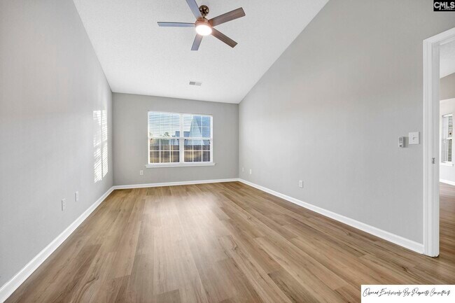 Building Photo - 94 Currant Ln