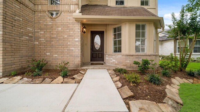 Building Photo - 1504 Regency Ct