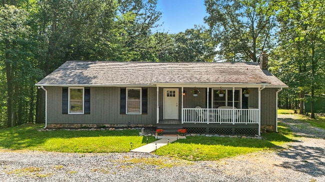 Building Photo - 1166 E Lois Ct