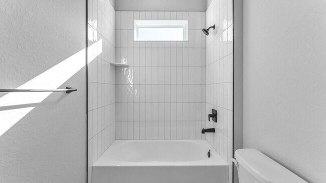 Building Photo - 1170 Windjammer Dr