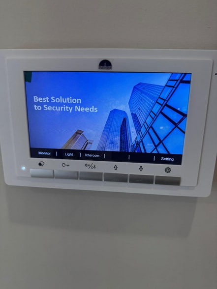 Building Photo - 580 North Ave