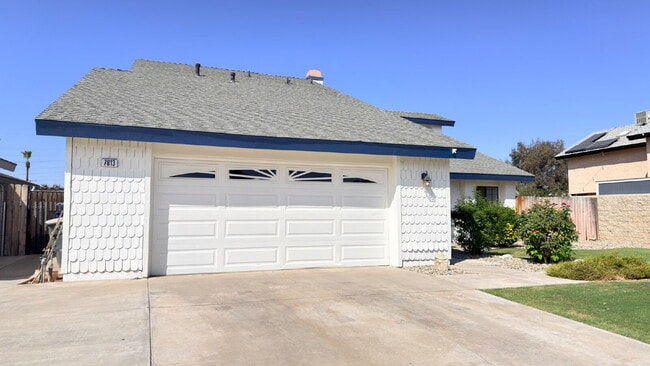 Building Photo - Spacious Two-Story Home with Large Backyard – Available Now!