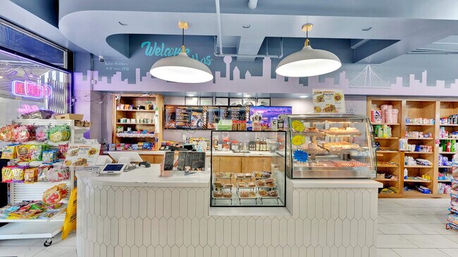 Building Photo - 500 S Ervay St