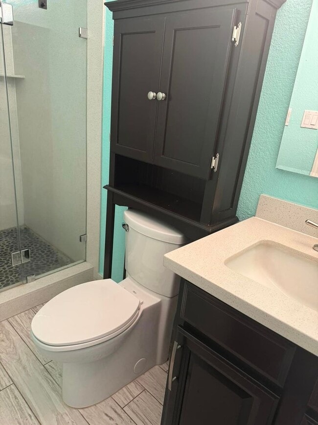 Building Photo - Home for Rent in Rio Linda