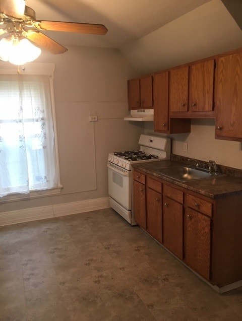 Newly Renovated Eat-In Kitchen - 425 Hixson Ave