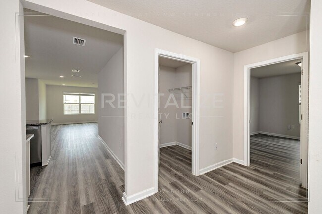 Building Photo - Foley 4BR – Cali Plan + Smart Home