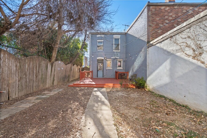Building Photo - 1254 Florida Ave NE