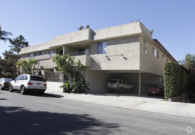 Primary Photo - 4225 Vineland Ave
