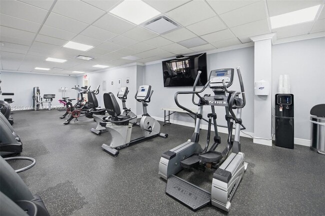 Building Photo - 3546 S Ocean Blvd