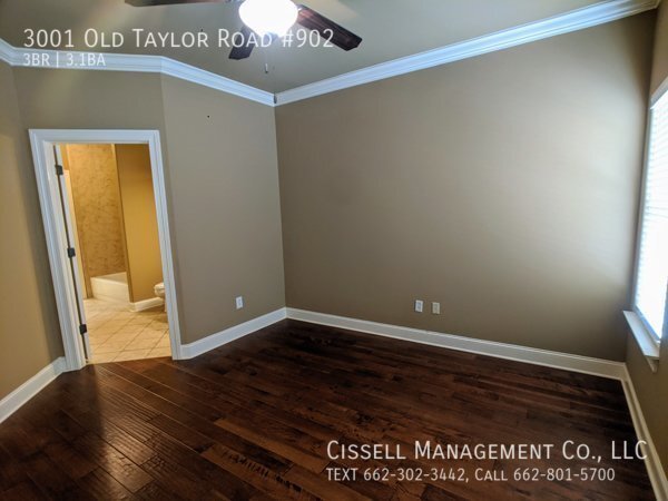 Building Photo - 3001 Old Taylor Road #902