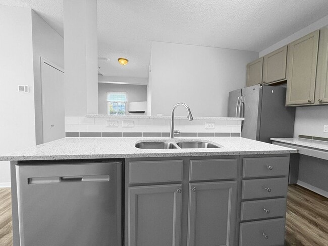 Building Photo - 8349 Kimball Dr