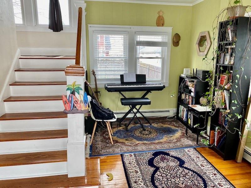 Extra space for your favorite hobby! - 4 Curry Ave