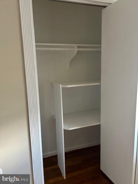 Building Photo - 10142 Fair Wds Dr