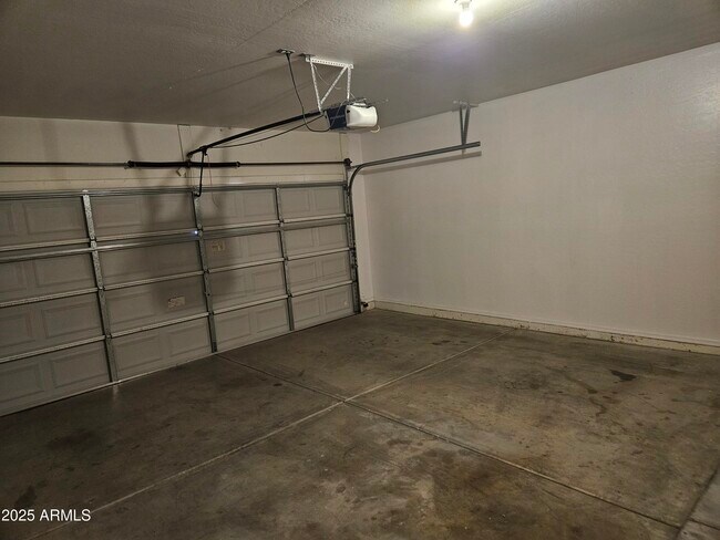Building Photo - 14529 N 87th Dr