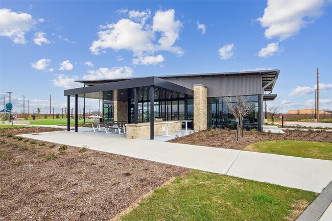 Building Photo - 2877 Grand Anse Dr