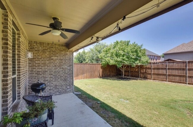 Building Photo - 14712 Crystal Beach Ln