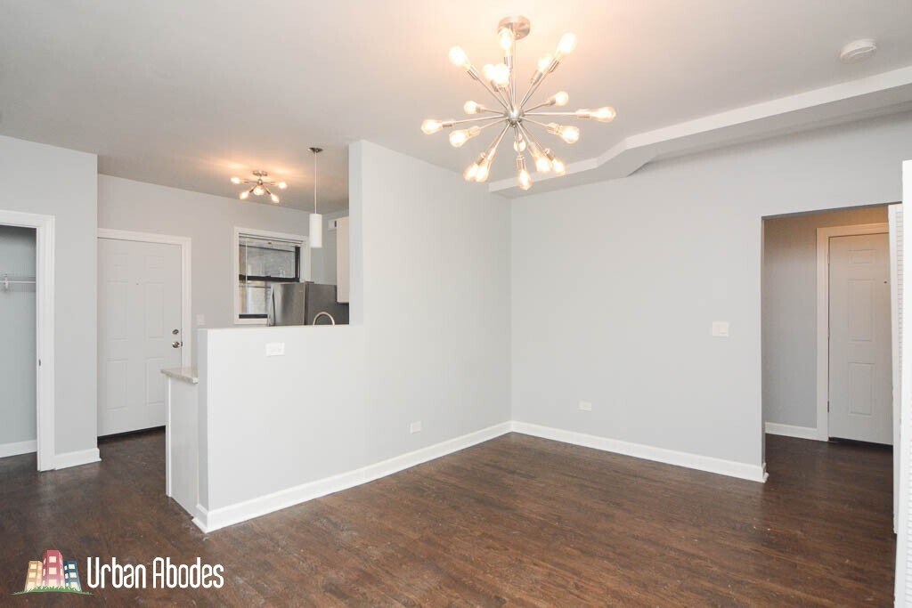 Building Photo - 3301 N Harding Ave