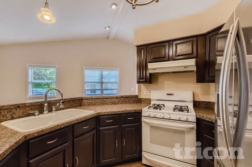 Building Photo - 24 Daybreak Ridge Trail