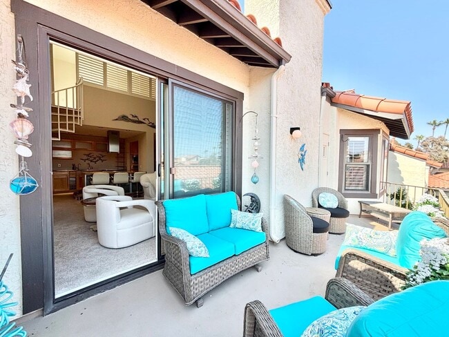 Building Photo - Oxnard | The Colony | 2 Bed + 2 Bath Condo...