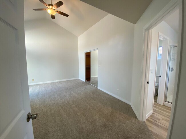 Building Photo - Beautiful Remodeled Home in Carlsbad Village!